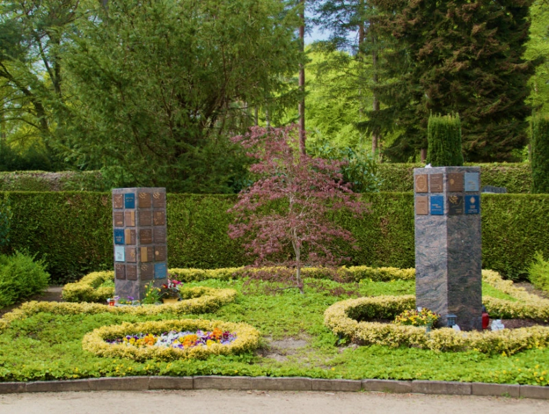 bergedorf urnenstele